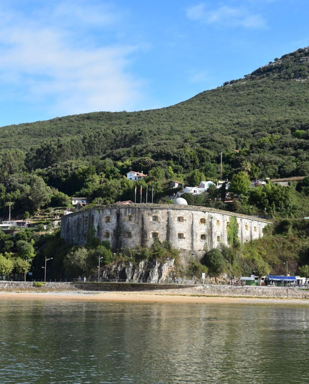 Santoña Apartamentos Tierra Y Arte מראה חיצוני תמונה